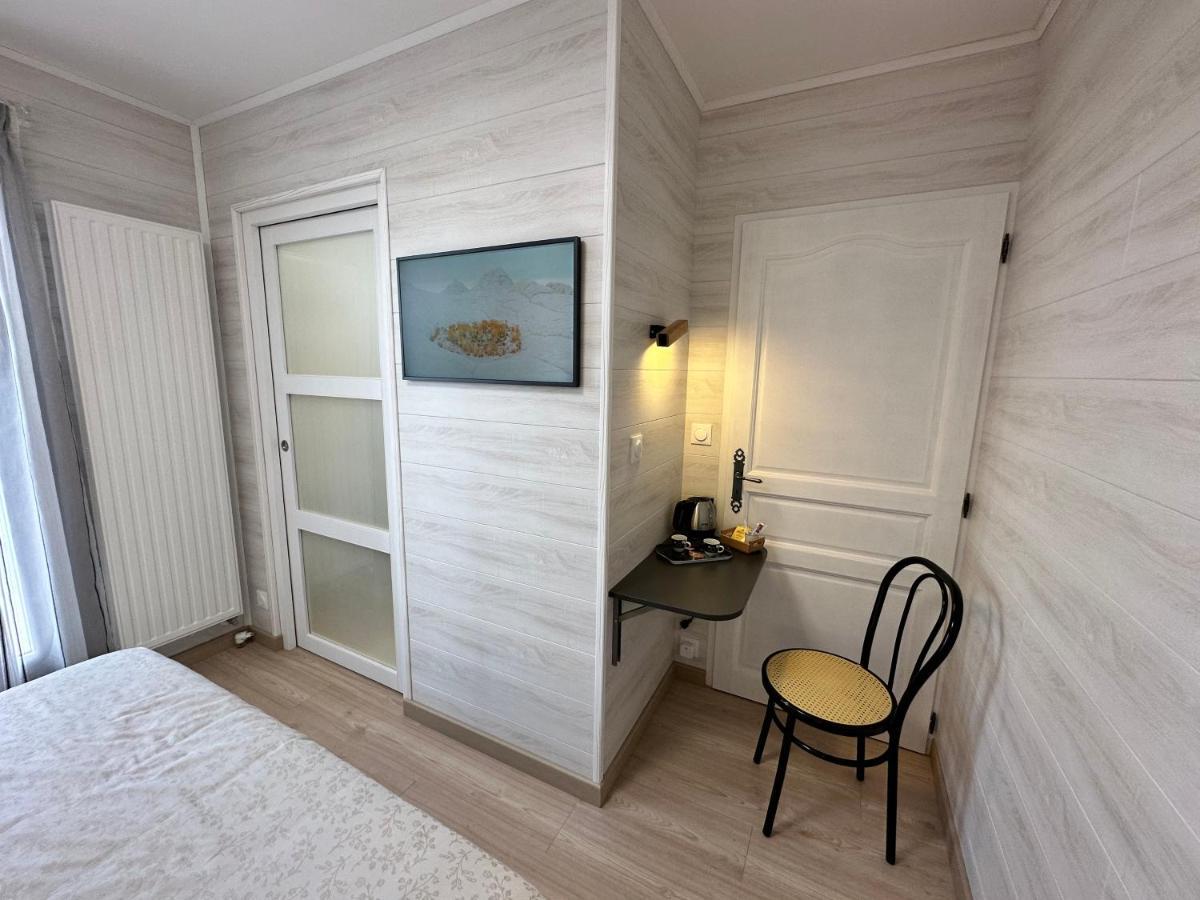 Le Mas Des Anges Soussans Exterior foto